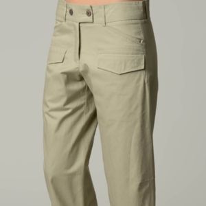 Elegant Beige Cropped Pants for Women